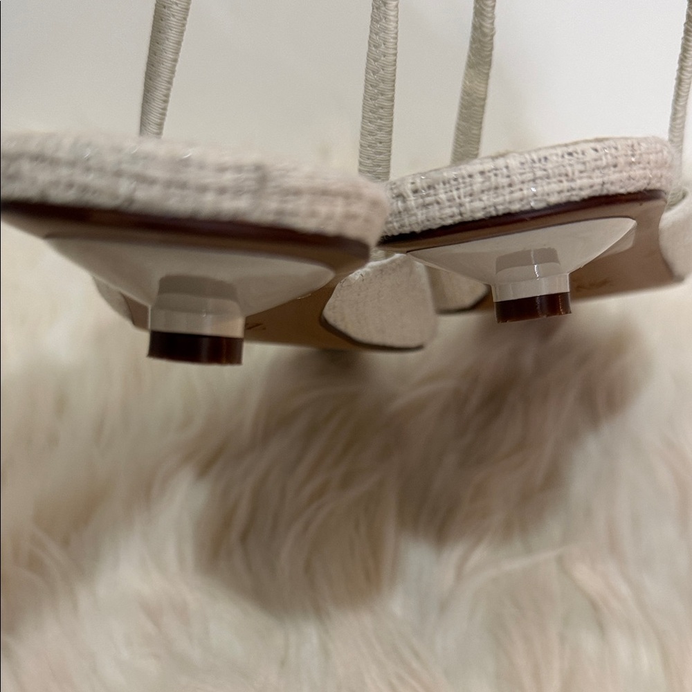 Zara Cream Mules with Gold Detail - Picture 6 of 7